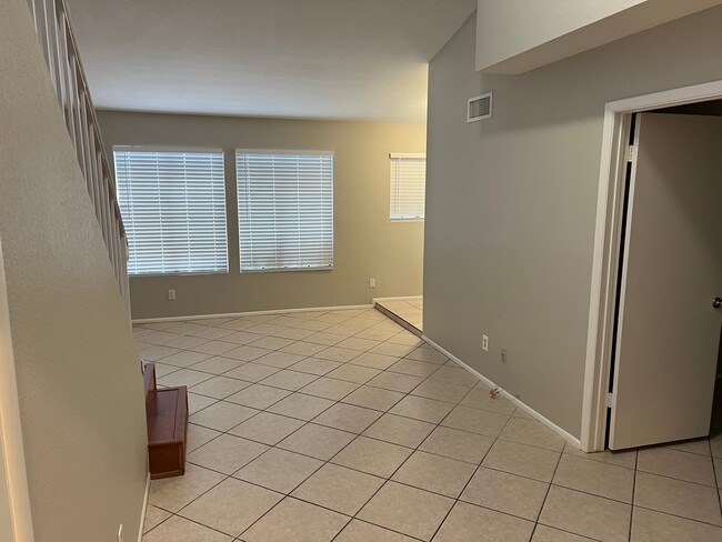 Photo - 8625 E Belleview Pl