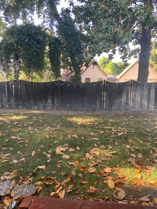 Photo - Cute 2 Bedroom Home in the College Neighbo...