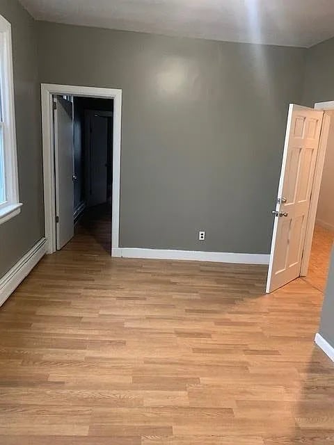 Photo - 431 Amboy Ave