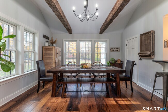 Photo - 255 Woodbury Rd