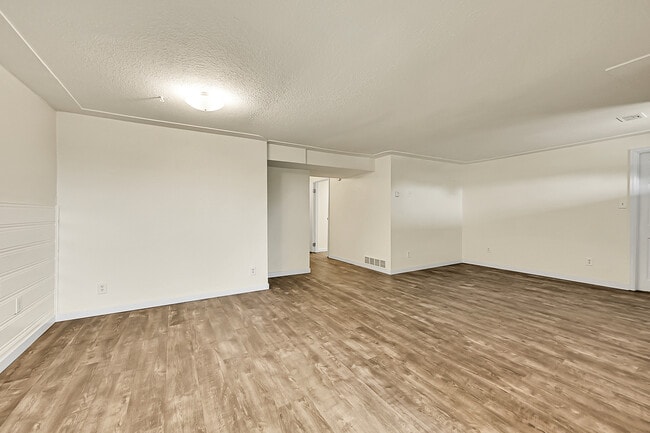 Photo - 6190 Wadsworth Blvd