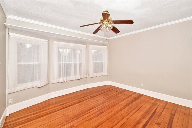 Photo - 1877 Hyde Park Ave Unit 3