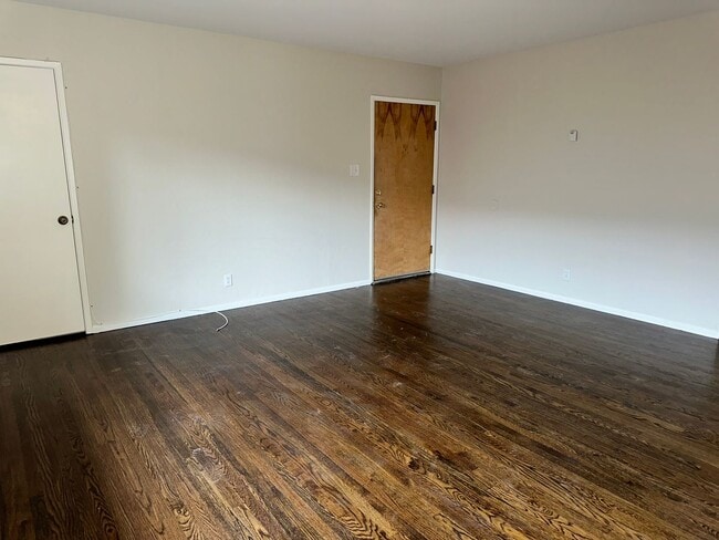 Photo - 53 E Richmond Ave. Unidad #55