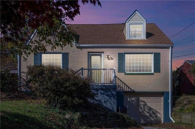 Photo - 855 Hamil Rd