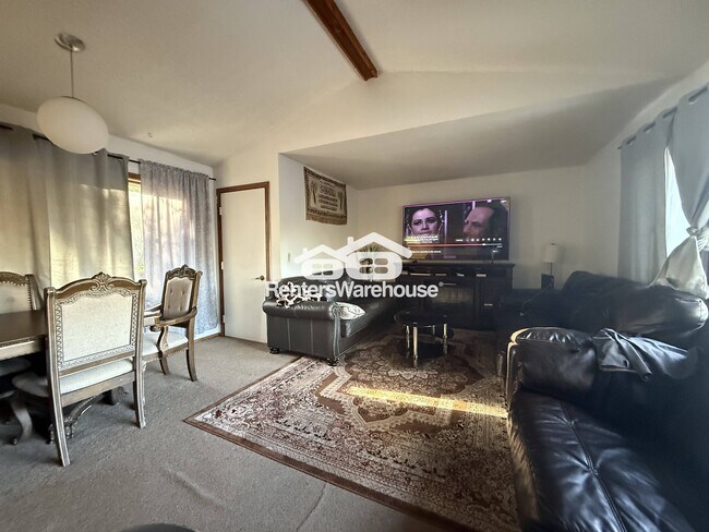 Photo - 1514 N Timber Ridge