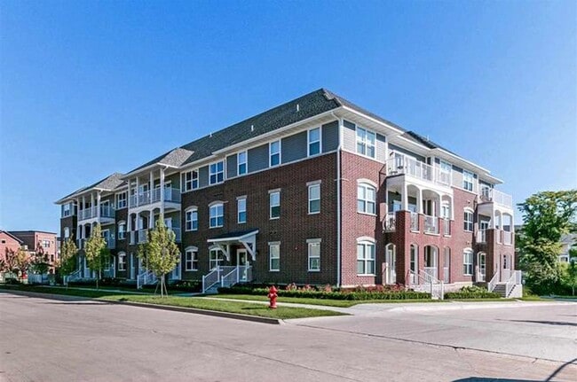 Building Photo - 2170 Willenbrock Cir Unit 2170