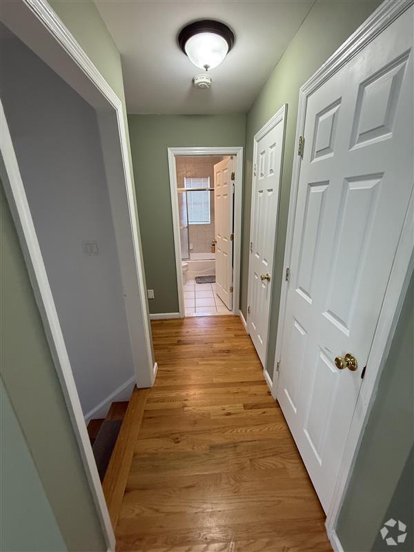 Building Photo - 103 Clunie Ave Rental