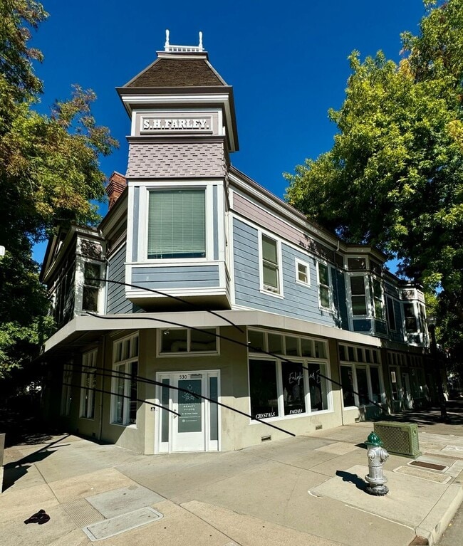 Building Photo - 1125fst Unit 1125 F Street #5 Rental