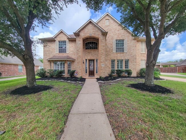 Building Photo - 17715 Laguna Trail Dr