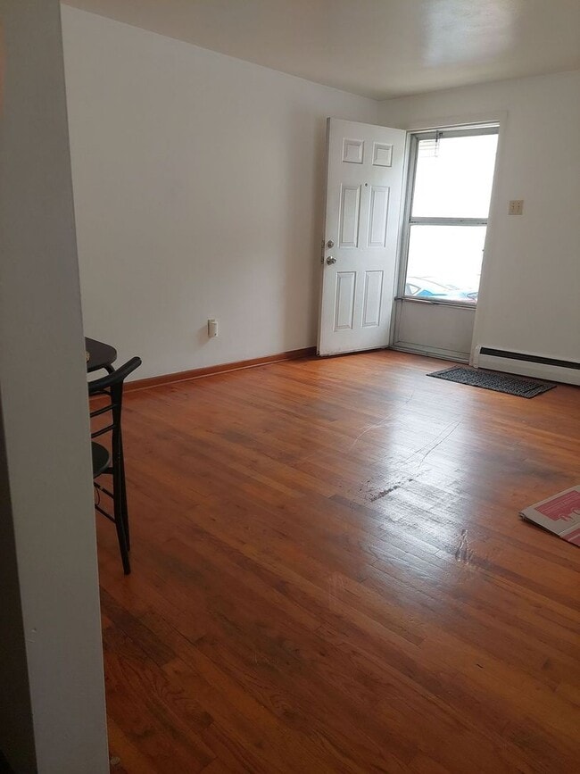 Photo - 535 New Alexandria Rd Apartments Unit 2