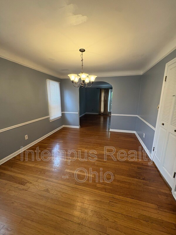 Photo - 3882 Faversham Rd
