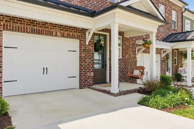 Photo - 6006 Mill Tree Ct