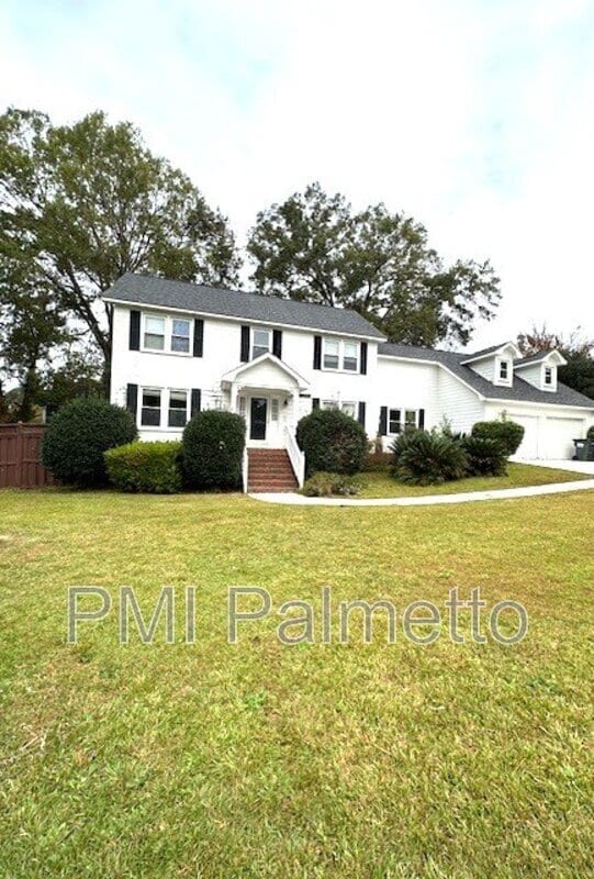 Building Photo - 105 Larkspur Ct