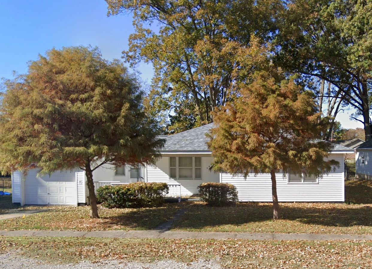 Photo - 165 N Messmer St