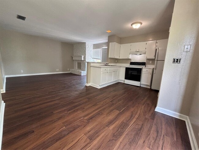 10010 Brownie Dr