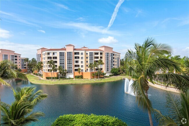 Building Photo - 705 Crandon Blvd Unit 405 Rental