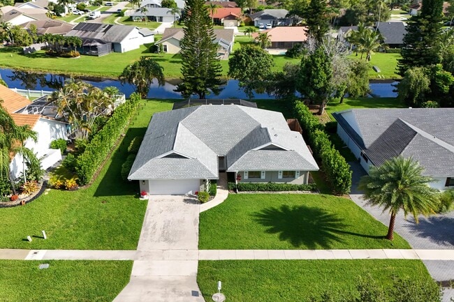Photo - 13471 Barberry Dr