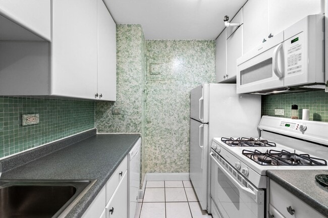 151 Tremont St Unit 17J