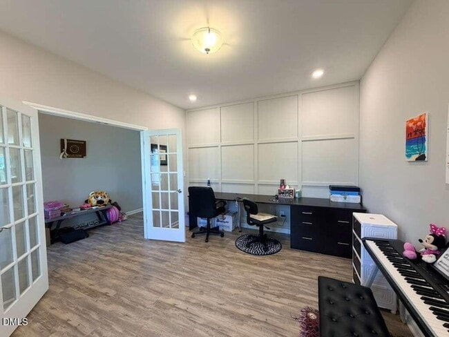 Photo - 2525 Elm Grant Dr