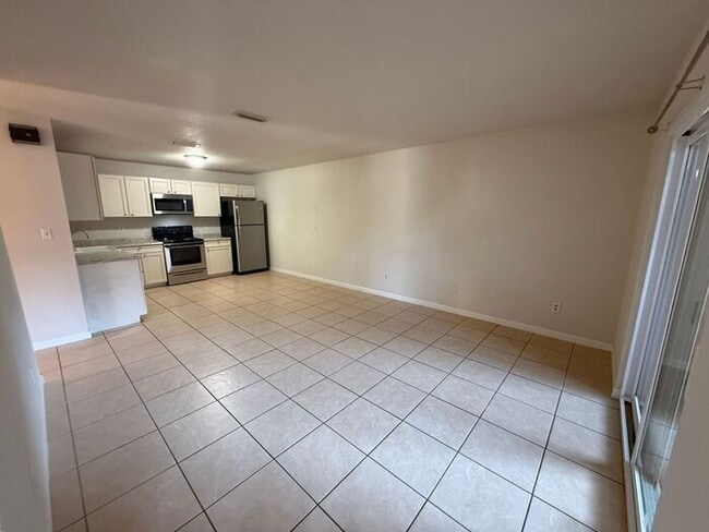 Photo - Gulf Breeze - Greenbriar Estates- 2 bedroom, 1 bathroom - water and lawn care included