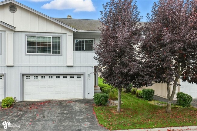 Charming 2BD/2BA Condo! - Charming 2BD/2BA Condo!
