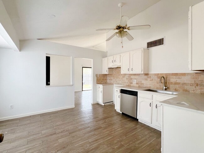 Photo - 24126 Jumping Jay Ln