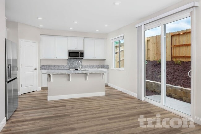 4100 Donata Pl