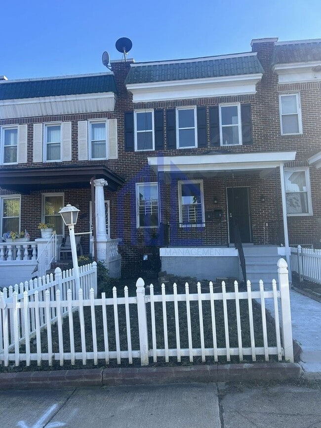 Building Photo - 2761 Baker St Unit 1