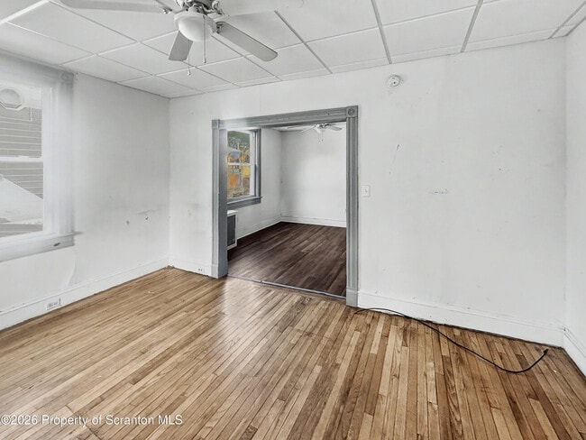 Photo - 516 4th St