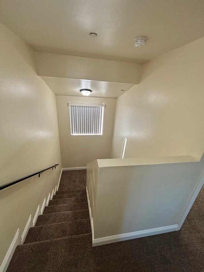 Photo - 155 W 77th St Townhome