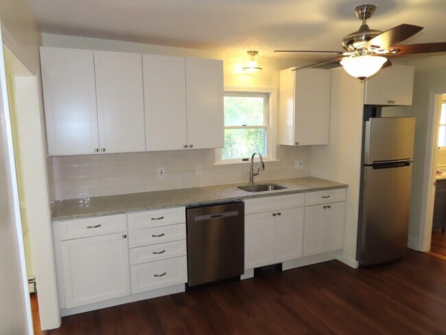Photo - 60 Pleasant St Unidad 2