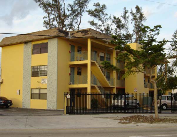 Lakeview Apartments - Lakeview Apartments