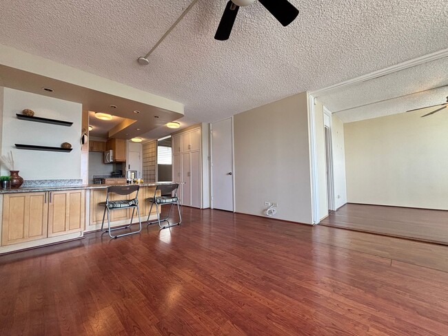 Photo - 1676 Ala Moana Blvd Unit 1006