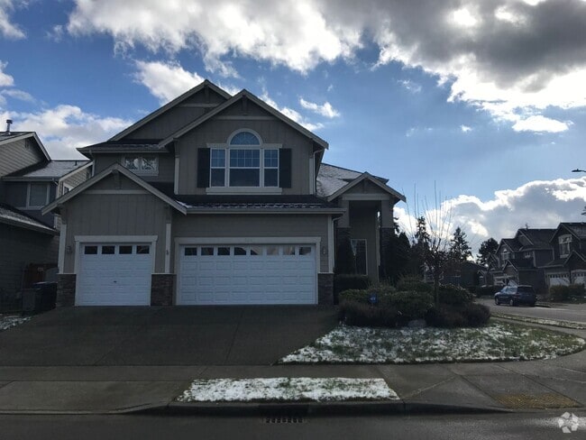 Building Photo - Beautifully Updated 4-Bedroom Home in Desi...