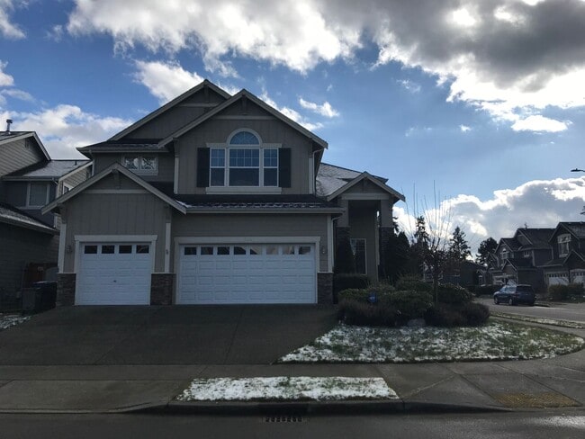 Beautifully Updated 4-Bedroom Home in Desi... - Beautifully Updated 4-Bedroom Home in Desi...