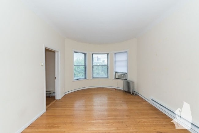 Photo - 915 W Waveland Ave Unit 917-2C