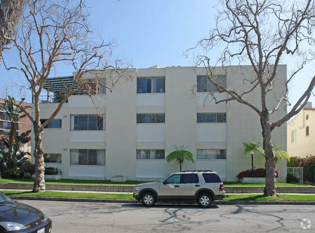 Photo - 223 S Lasky Dr