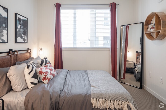 1BR, 1BA - 671SF