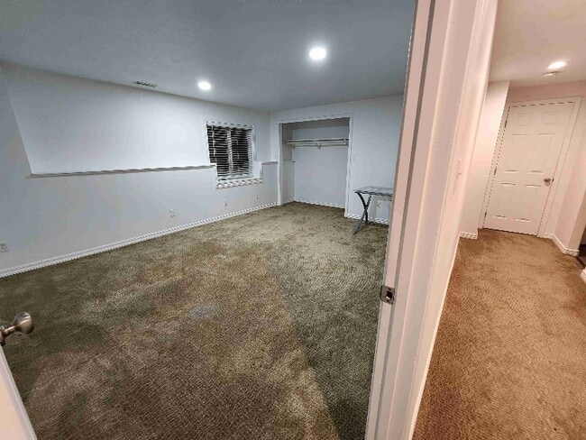 Building Photo - 8543 Poison Oak Dr Rental