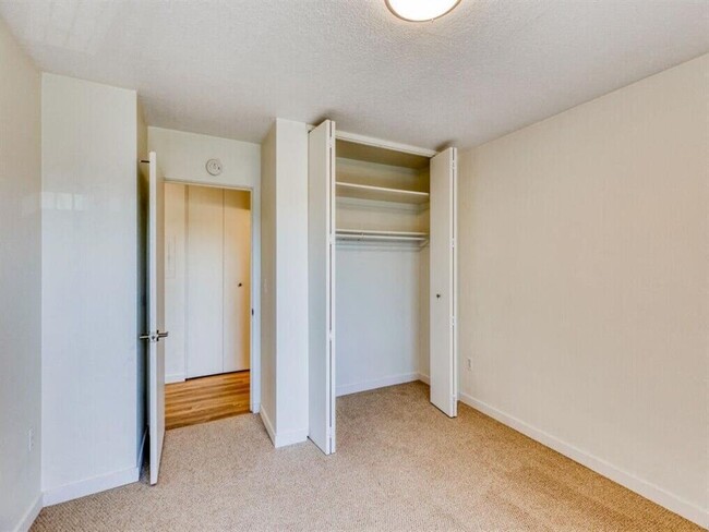 Photo - Irvington Apartments