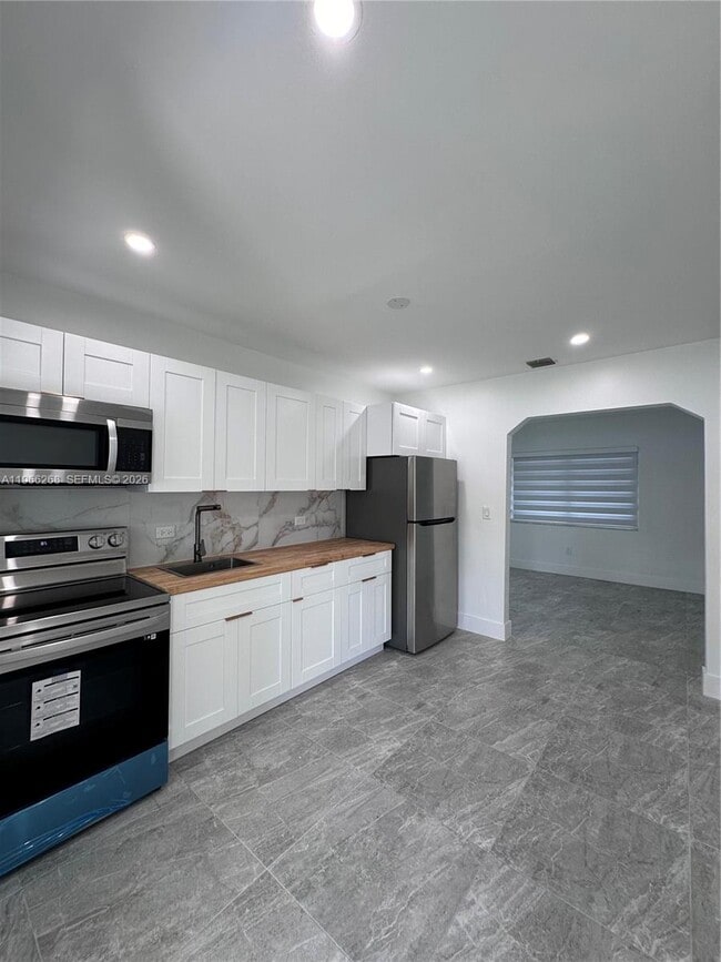 Photo - 1250 NW 57th St Unidad 1252