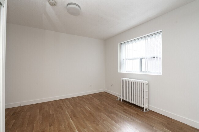 Photo - 56 Maitland Street Unit 212