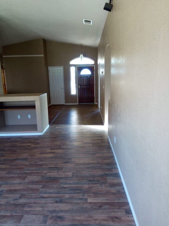 Photo - 964 Meadow View Rd