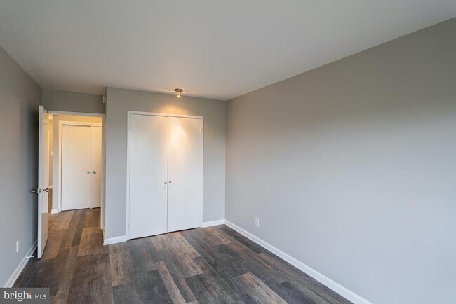 Photo - 1001 26th St NW Unit 807