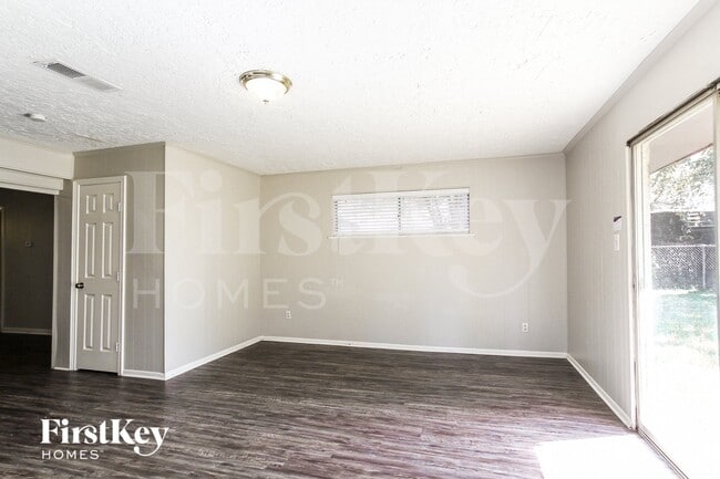 Photo - 6410 Hopper Rd