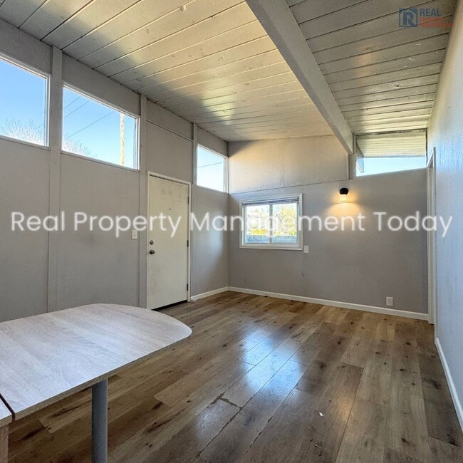 Photo - Perez - 105 (Cascade Group - Gold) Unit 4