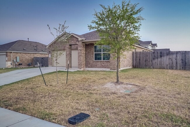 Photo - 3201 Kenner Dr