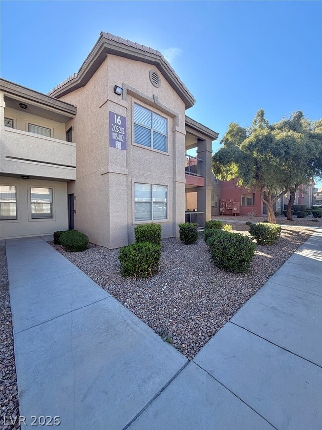 Building Photo - 8000 W Badura Ave Unit 1112