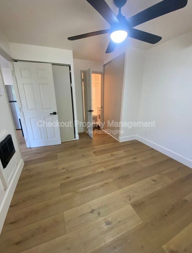 Photo - 120 Bellerive Blvd