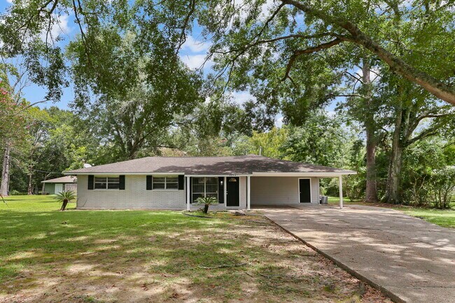 Building Photo - 9644 Meadowdale Dr Rental